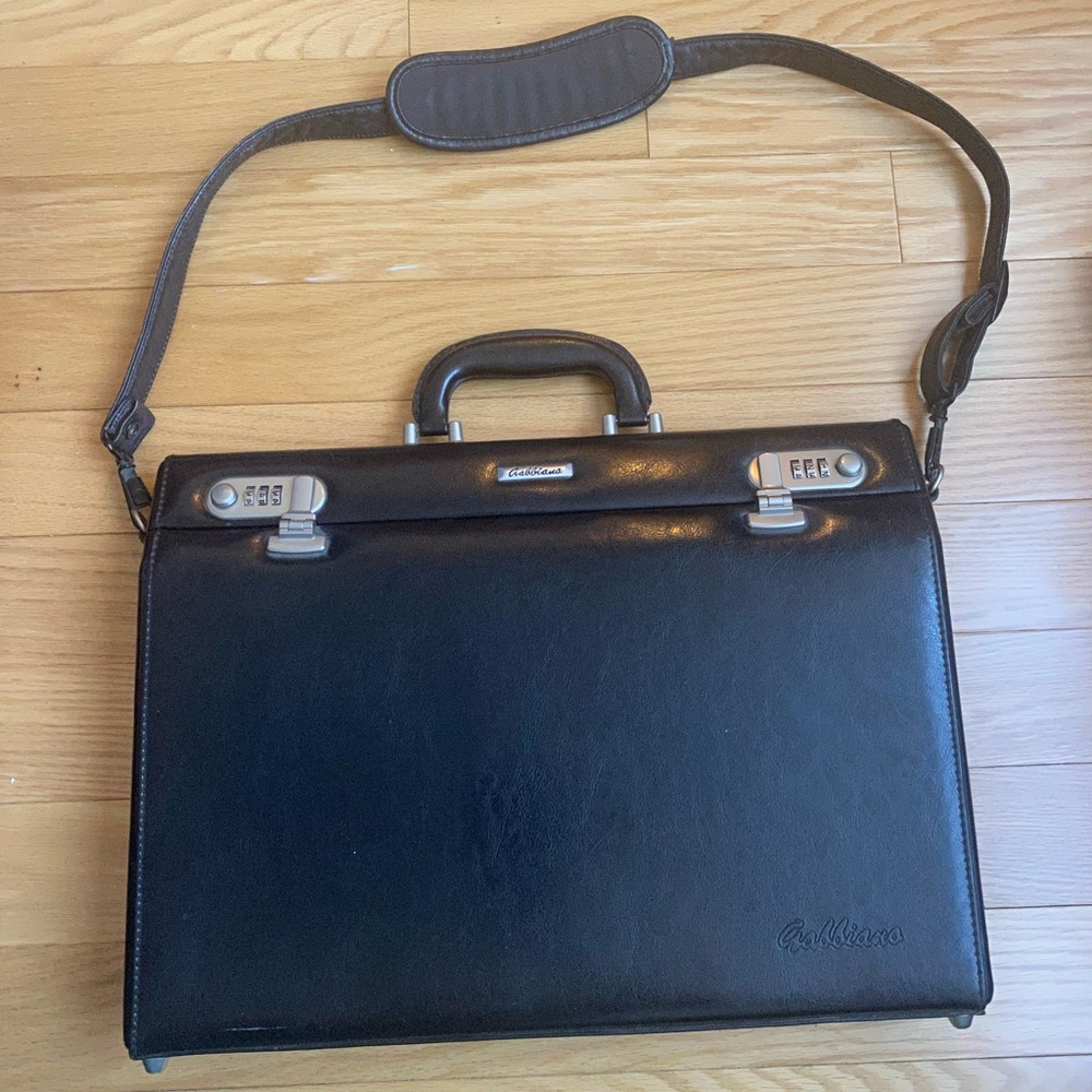GABBIANO ITALY Executive Briefcase with Safety Locks